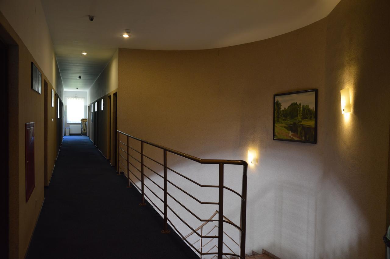 O.W.Bingo Hotel Bieszkowice Exterior photo